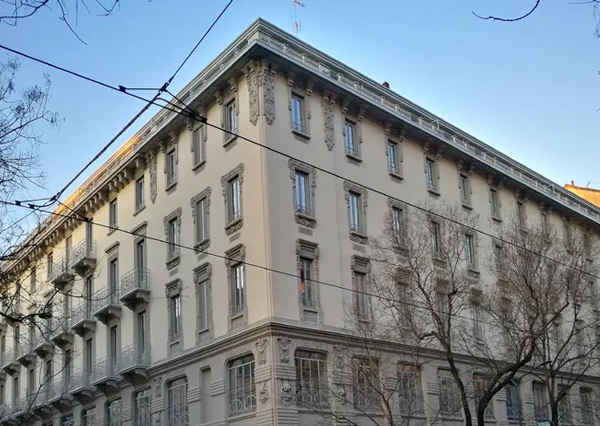 Milano Via Solari 6