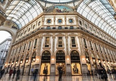 Milano Via Silvio Pellico 8